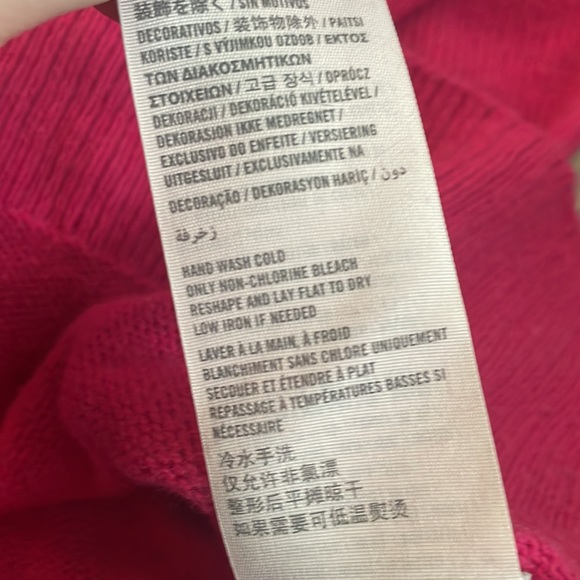Abercrombie & Fitch Pink V-Neck Sweater - Picture 3 of 3